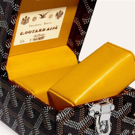goyard regence trunk